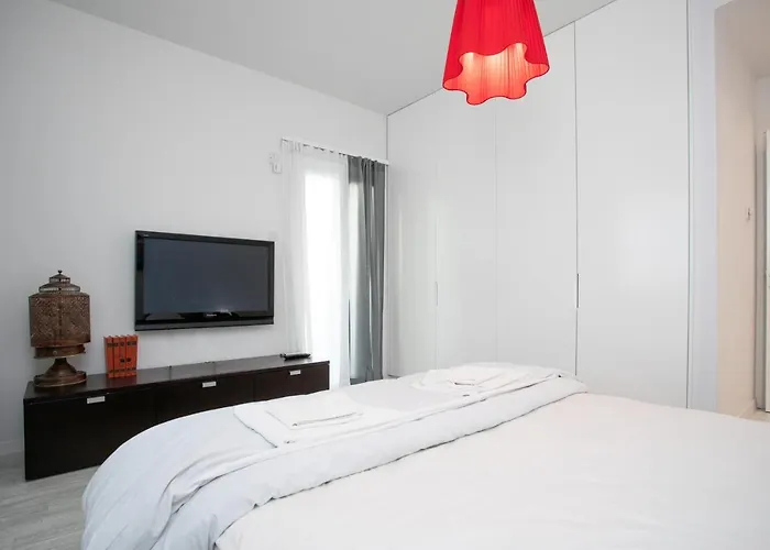 Mayra Seafront Luxury Limassol