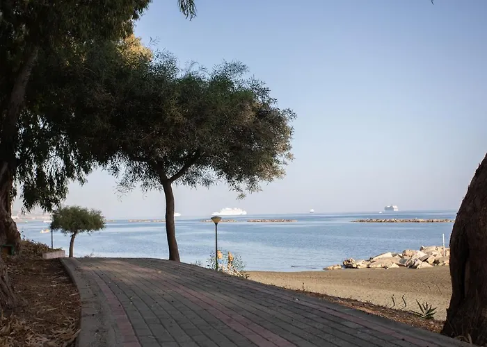 Mayra Seafront Luxury Apartamento