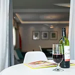 Apartamento Mayra Seafront Luxury *