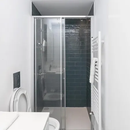 Mayra Seafront Luxury