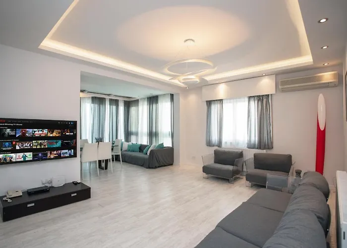 Mayra Seafront Luxury Apartman *