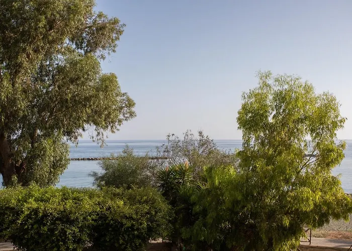 Mayra Seafront Luxury