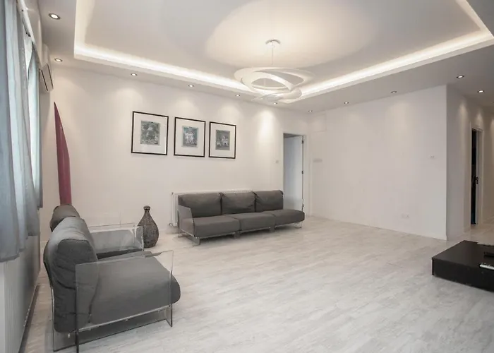 Mayra Seafront Luxury