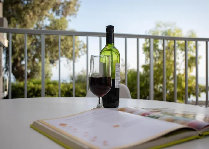 公寓 Mayra Seafront Luxury *