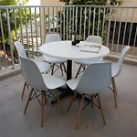 Mayra Seafront Luxury *